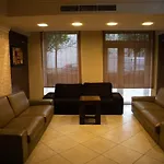 Hotel Check Inn